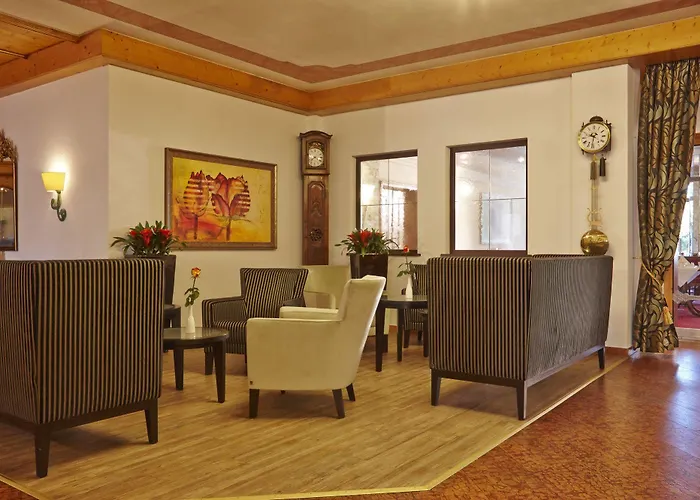 Dehner Blumen Отель 4*